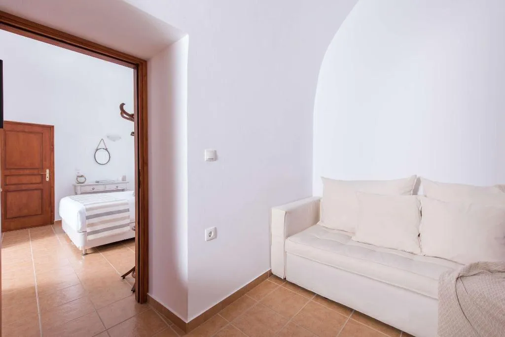Room, Estate 1896, Santorini