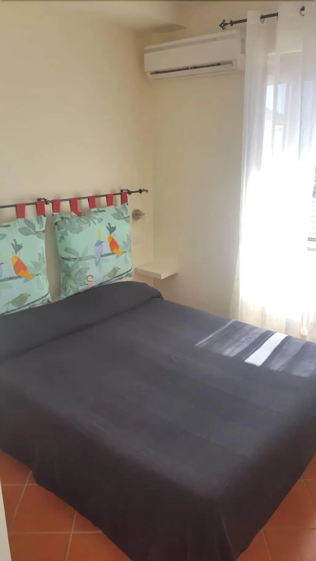 Room, Casa Falcone B&B, Naples