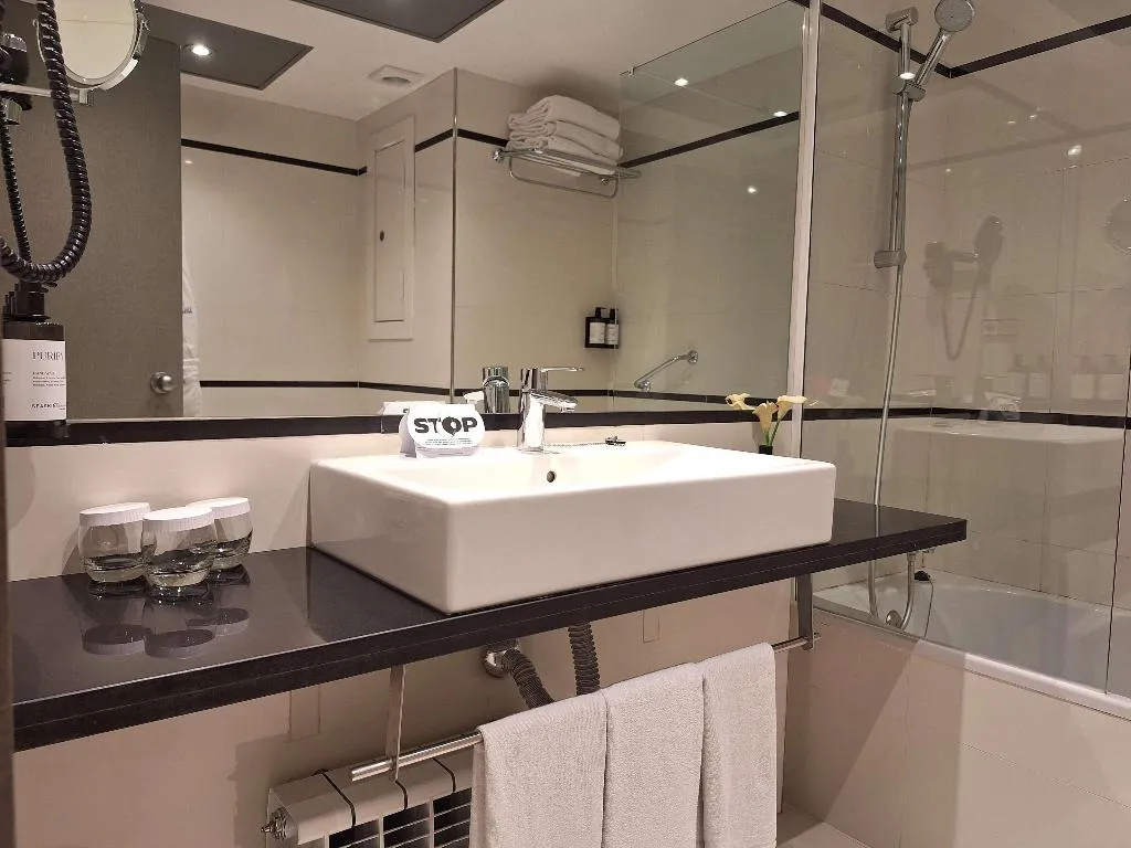 Room, Best Western Premier Hotel Dante, Barcelona