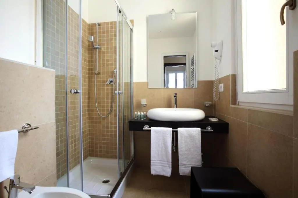 APARTMENT SUPERIOR WITH TERRACE Room, Residence Trianon Borgo Pio, Rome