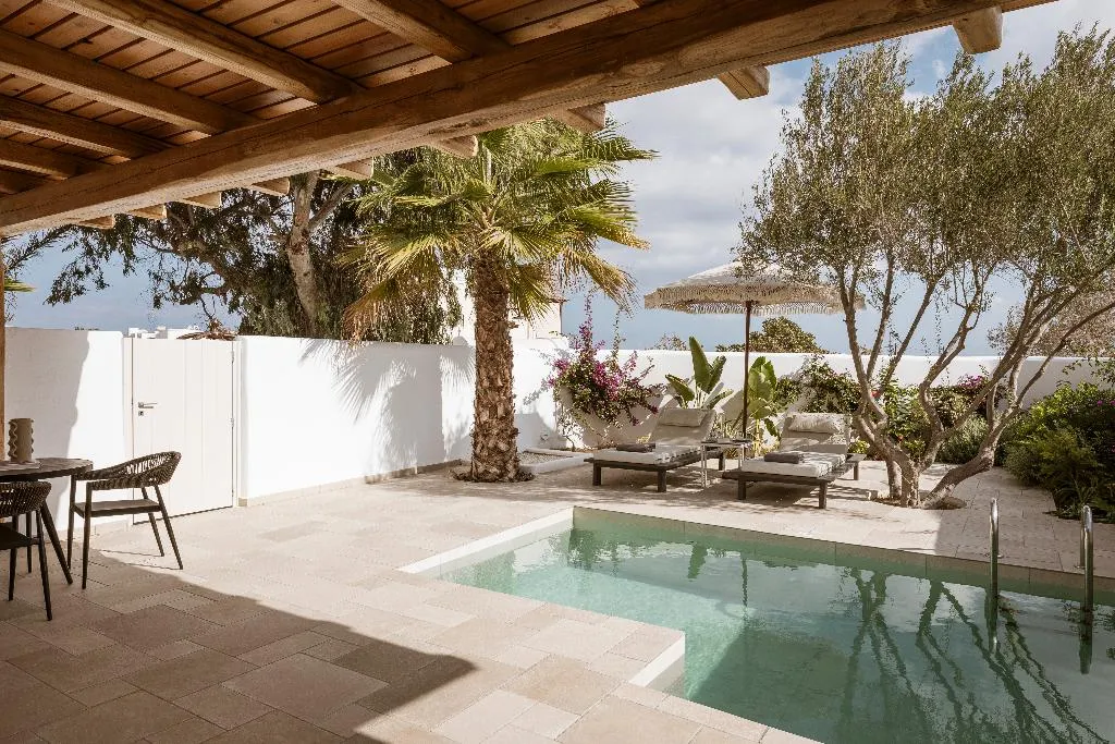 SUITE TWO BEDROOMS WITH PRIVATE POOL Room, Amaria Beach Resort, Athens