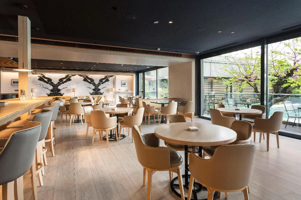 Restaurant, The Level At Hotel Melia Castilla, Madrid