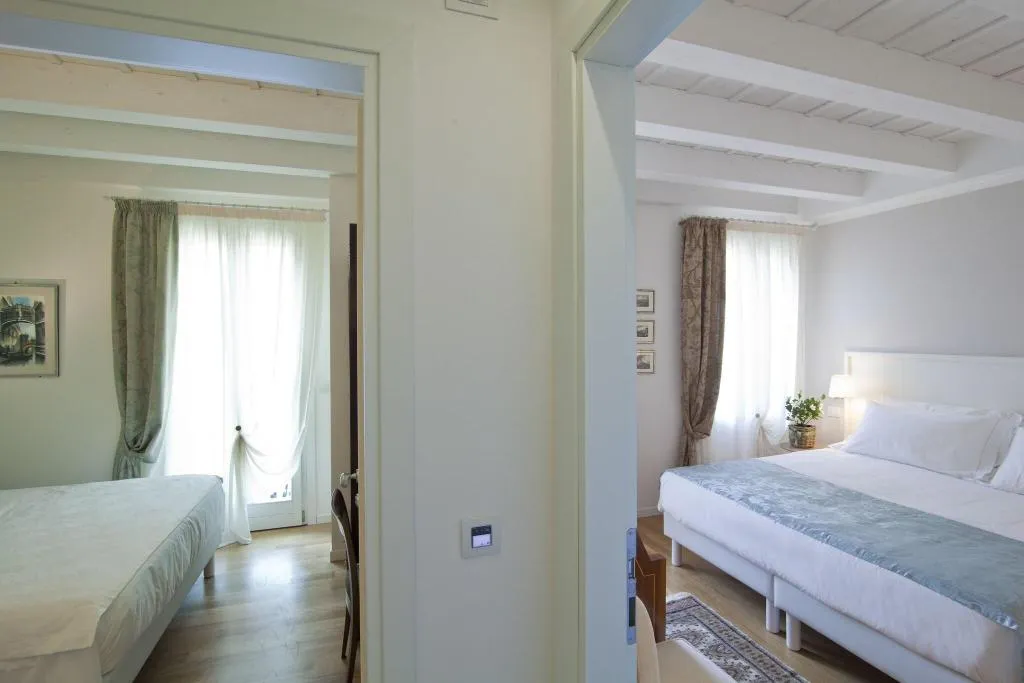 Room, Chiara Lodge, Venice