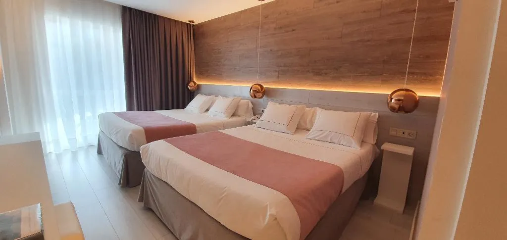 SINGLE STANDARD Room, Hotel Bernat II, Costa Brava