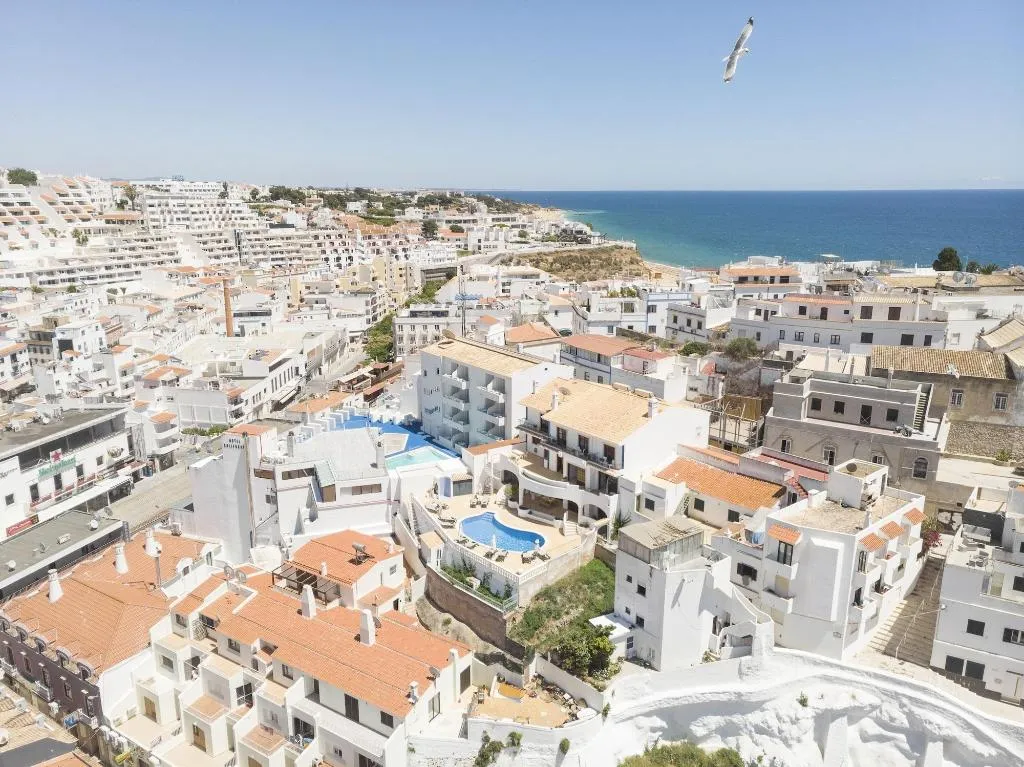 General view, Bertolina Guest House, Algarve