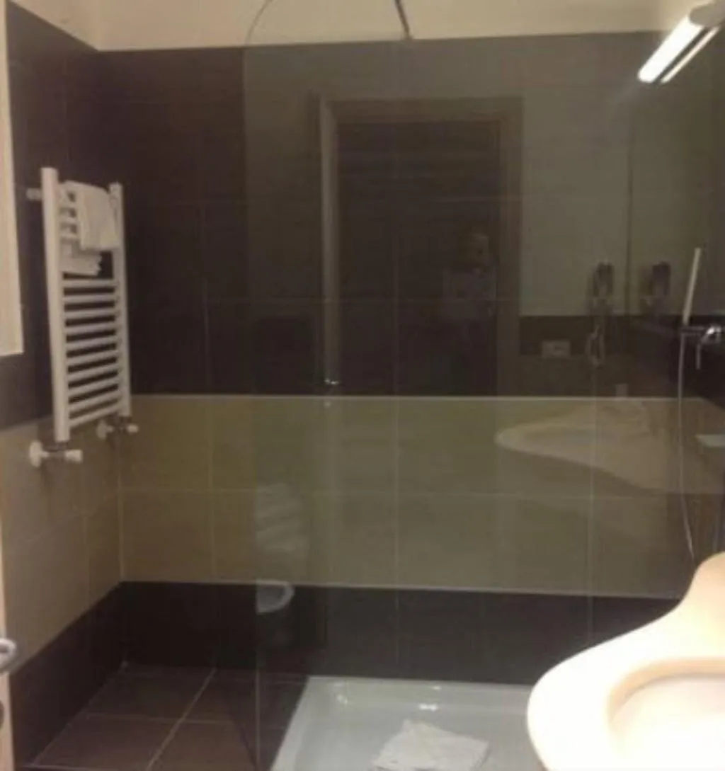 DOUBLE STANDARD Room, California, Rome