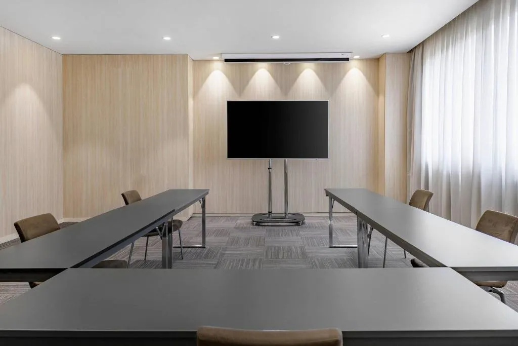 Conferences, AC Valencia, Valencia