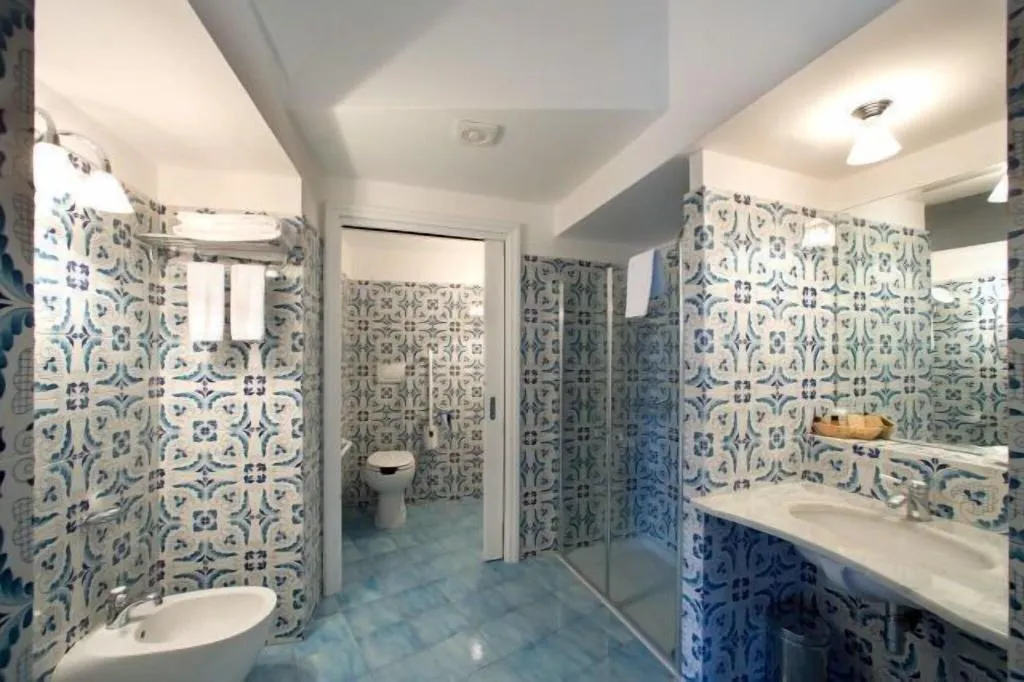 DOUBLE KING SIZE BED Room, Palazzo Marzoli Resort, Naples