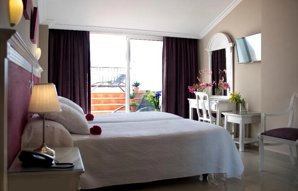 TWIN SEA VIEW WITH TERRACE Room, Plaza Cavana, Costa Del Sol