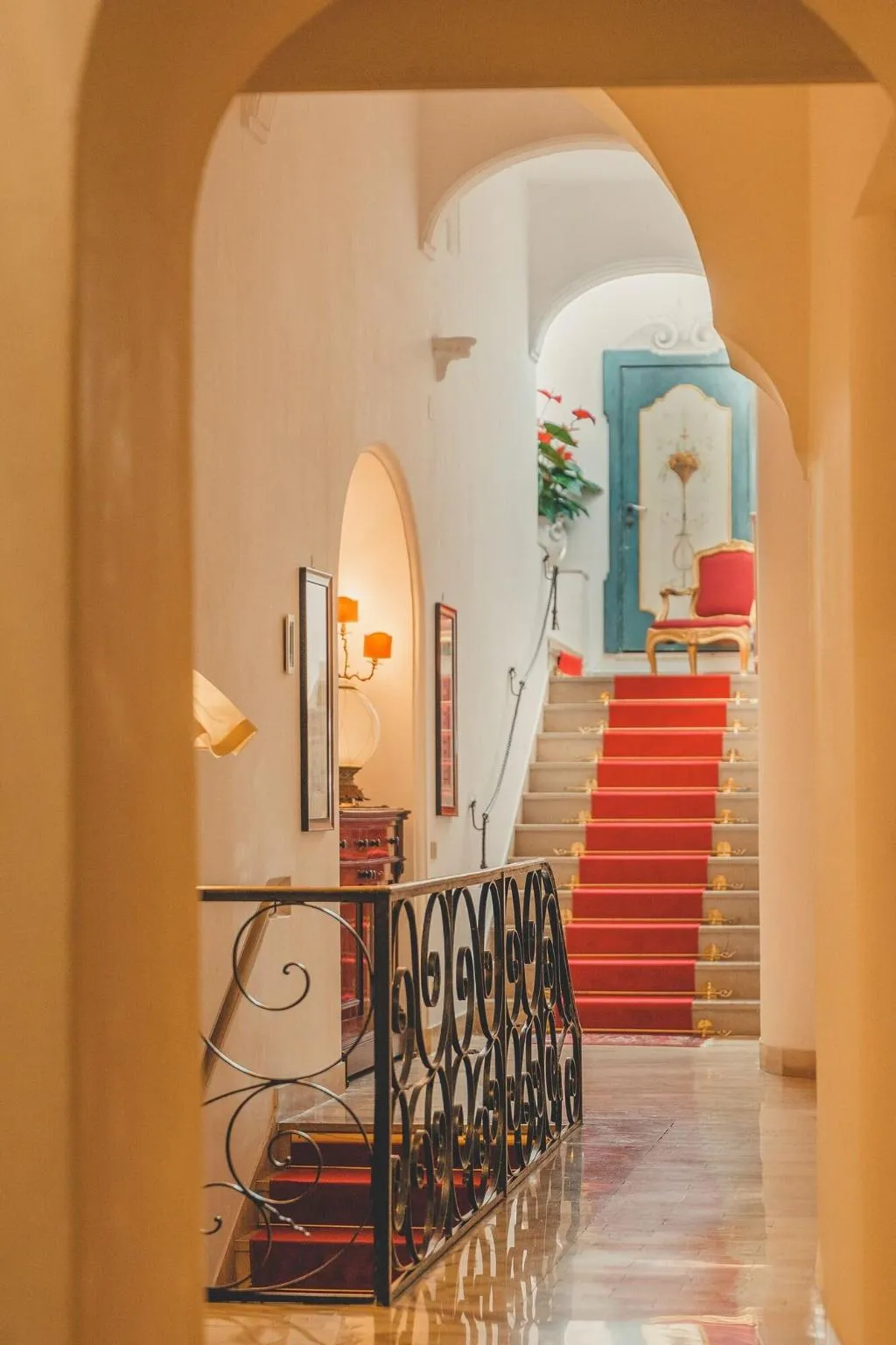 Lobby, Hotel Poseidon, Naples