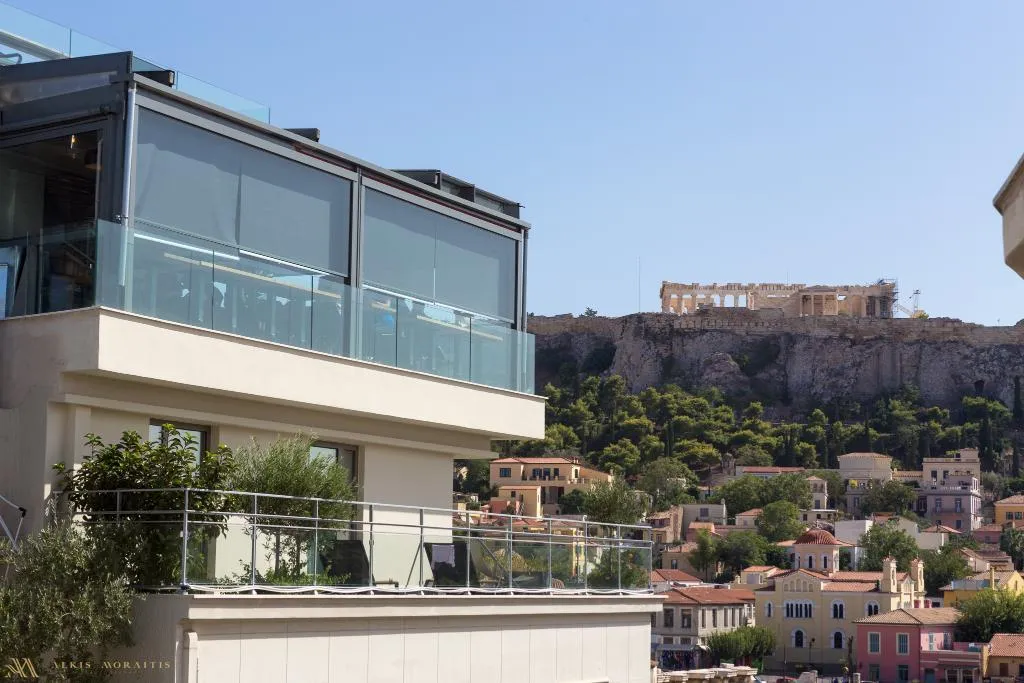 JUNIOR SUITE WITH BALCONY Room, 36O Degrees Pop Art, Athens