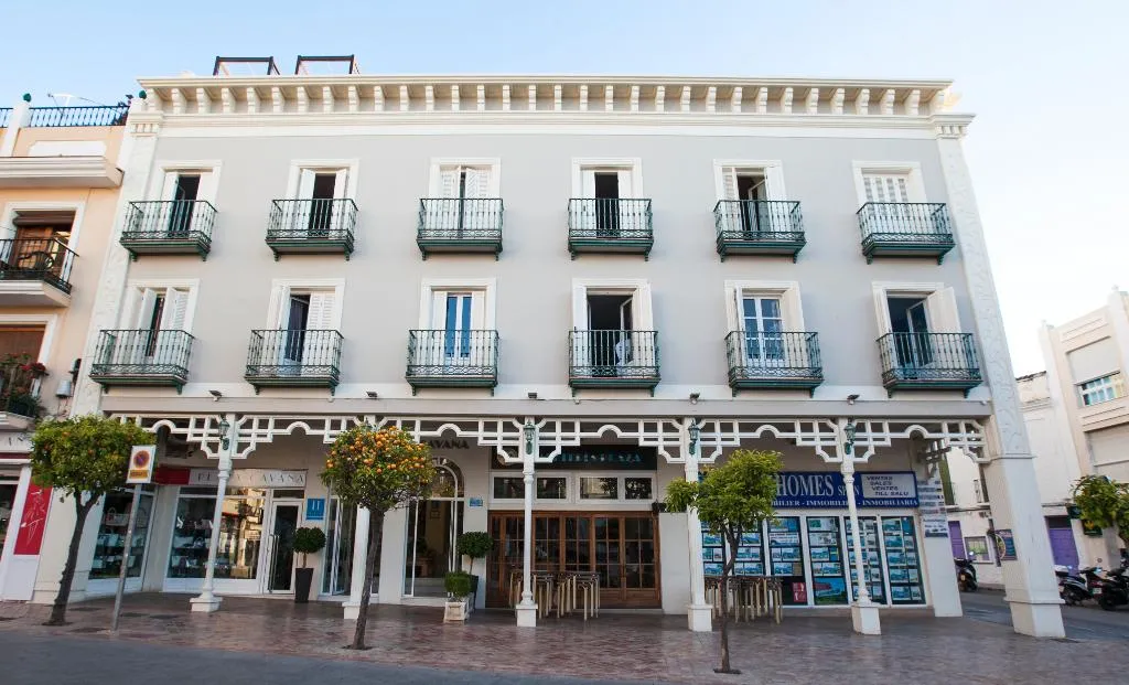 General view, Plaza Cavana, Costa Del Sol