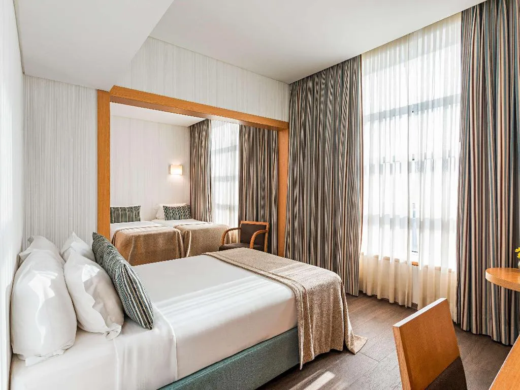 Room, Mercure Lisboa Almada Hotel, Lisbon