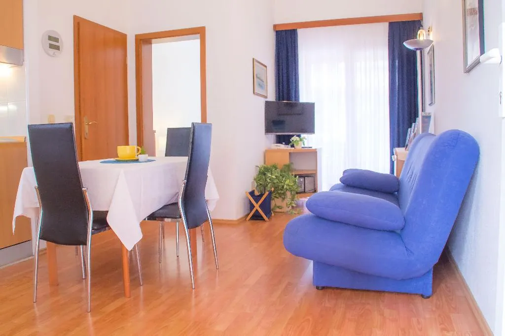 APARTMENT STANDARD Room, Villa Midea, Split