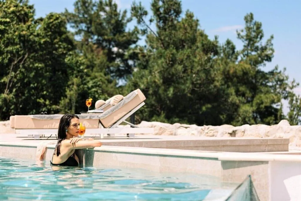 Pool, Akrotiri Olympus Luxury Suites, Thessaloniki