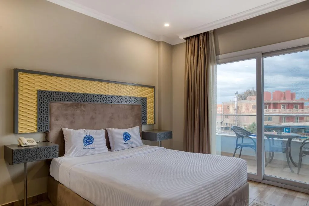 Room, Mamluk Pyramids Hotel, Cairo