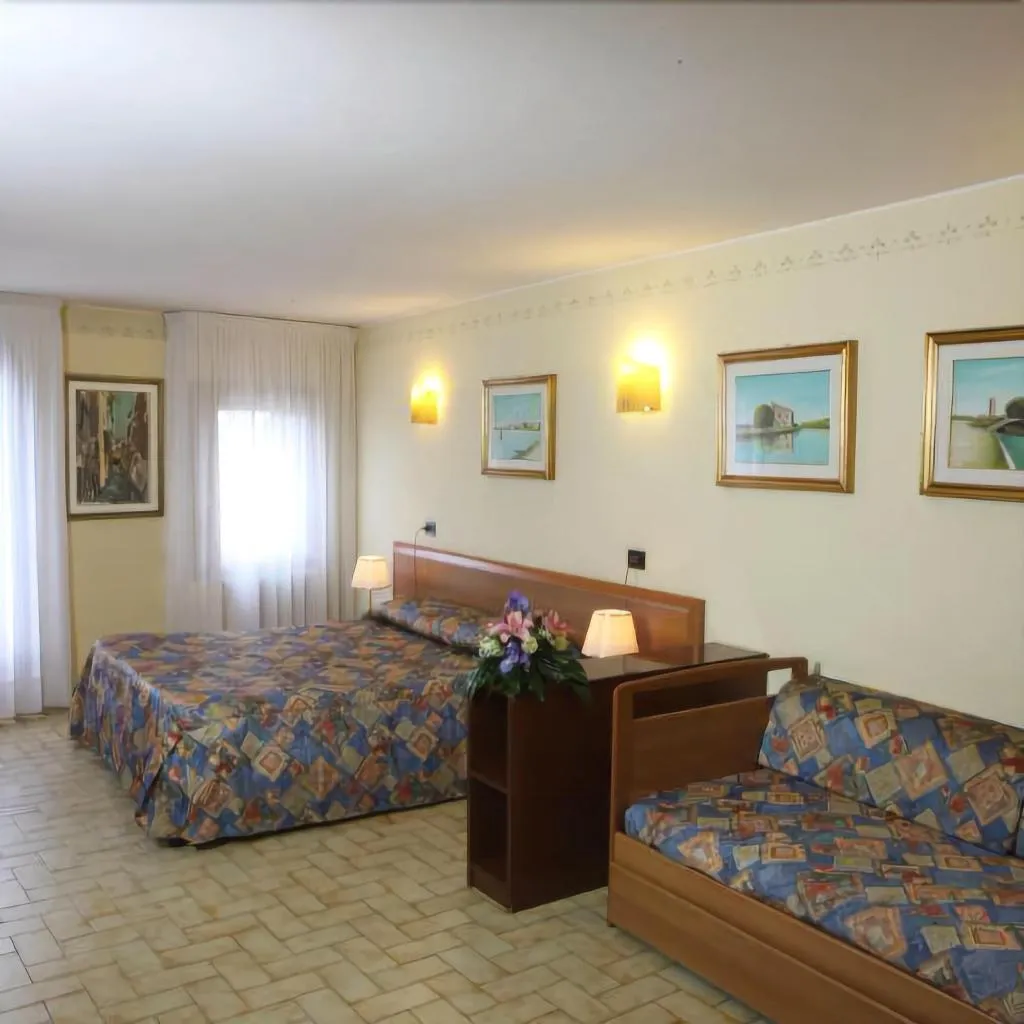 Room, Albergo Alla Campana, Venice