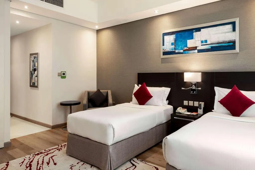 TWIN NON SMOKING Room, Ramada By Wyndham Dubai Barsha Heights Ex AurisInn, Dubai