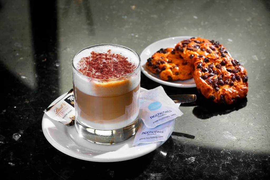 Bar, Hcc St. Moritz, Barcelona
