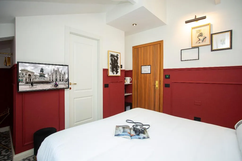 SINGLE STANDARD Room, Casual Eclettico Milano, Milan