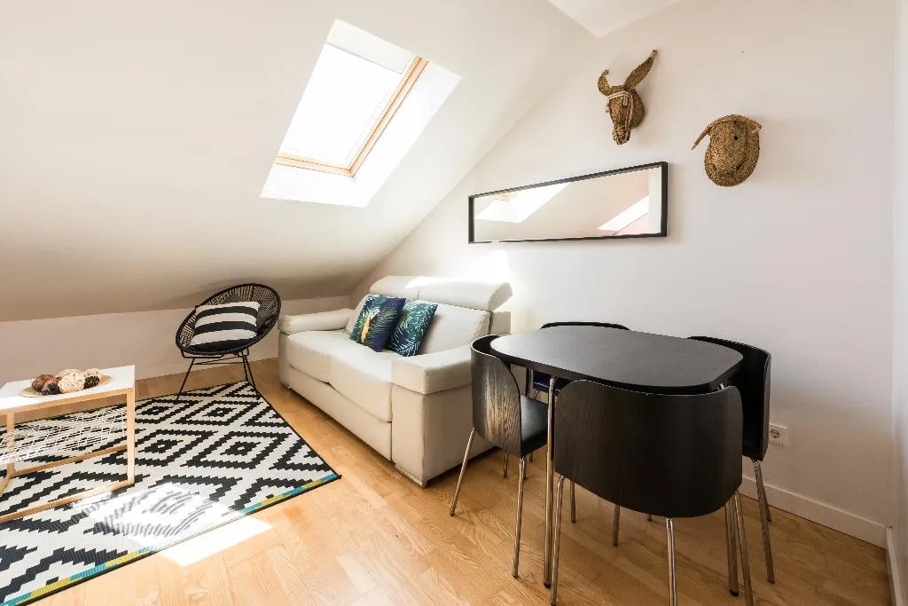 Room, Apartamentos Madrid Puerta del Sol, Madrid