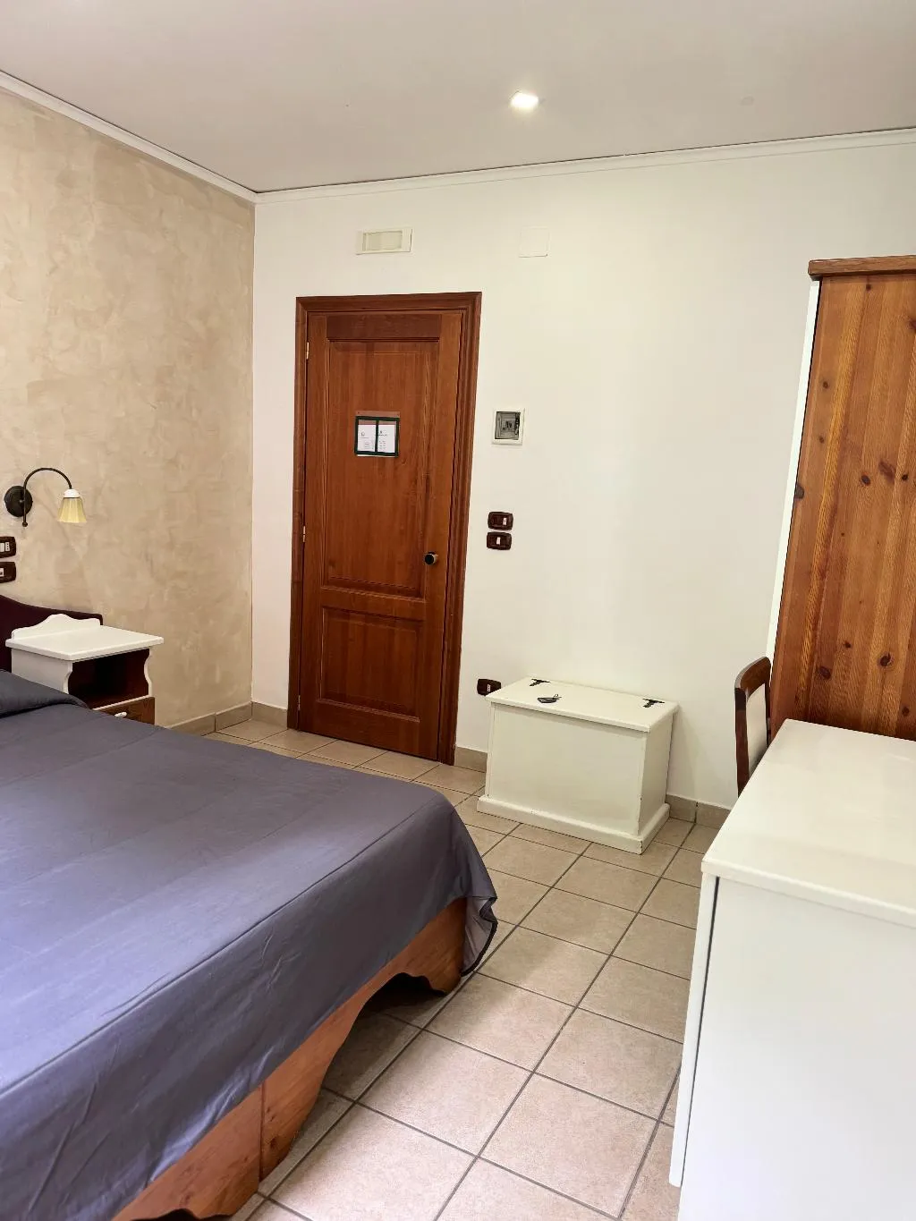 DOUBLE SINGLE USE BASIC Room, Hotel Federico II, Naples