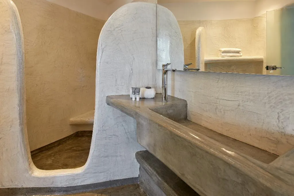 SUITE SEA VIEW WITH PRIVATE POOL Room, Suites of the Gods Cave Spa, Santorini