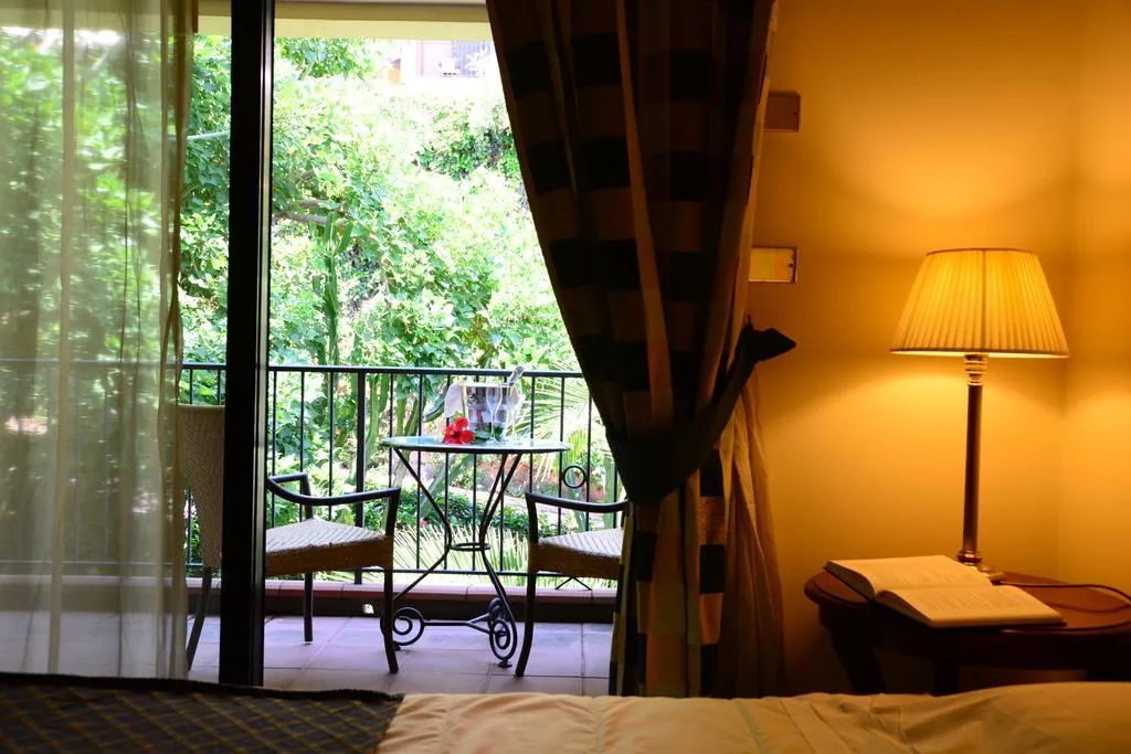 Double or Twin CLASSIC WITH BALCONY Room, Hotel Capo dei Greci, Catania
