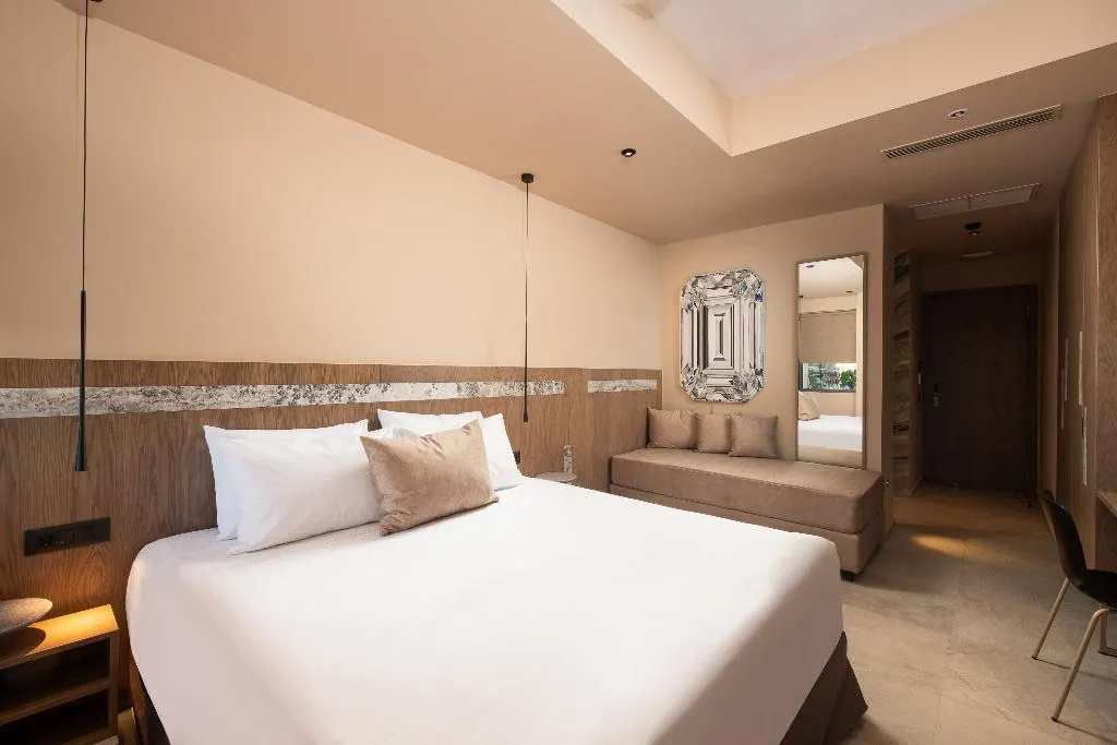 TRIPLE WITH JACUZZI Room, Cosmeen Lifestyle Boutique Stay, Crete