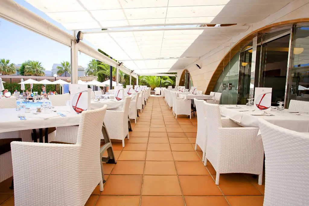 Restaurant, Hipotels Mediterraneo Club, Majorca