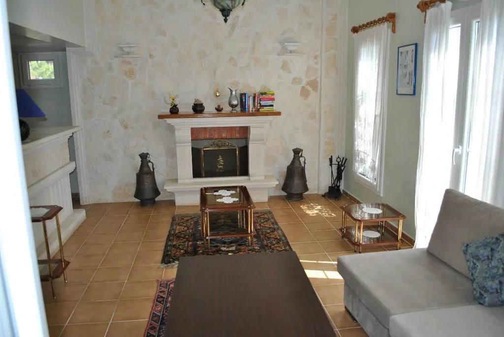 Room, Dionysia, Antalya