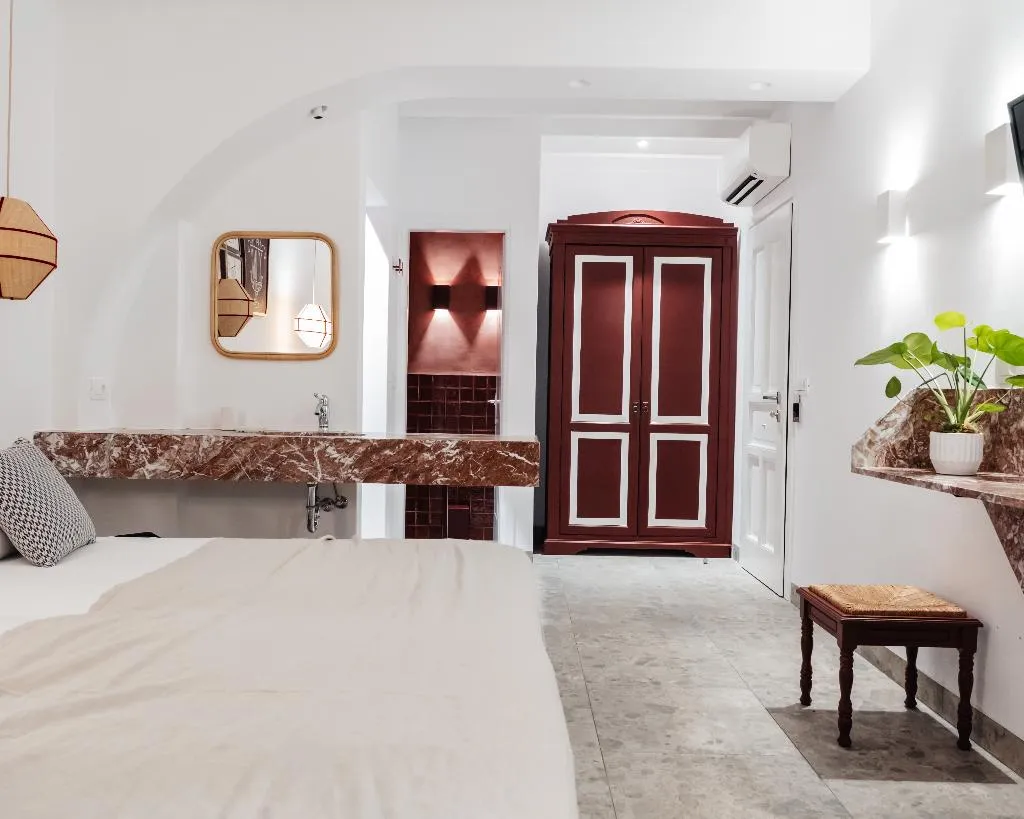 Room, Pelican Bay Art, Mykonos