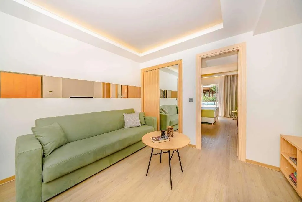 Room, Dolce Attica Riviera, Athens