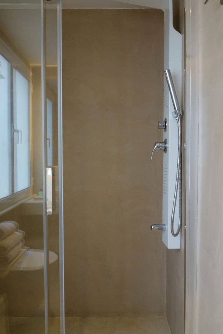 Athens Version Luxury Suites, Athens