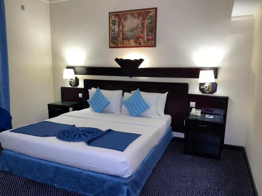 SUITE DELUXE Room, Claridge, Dubai
