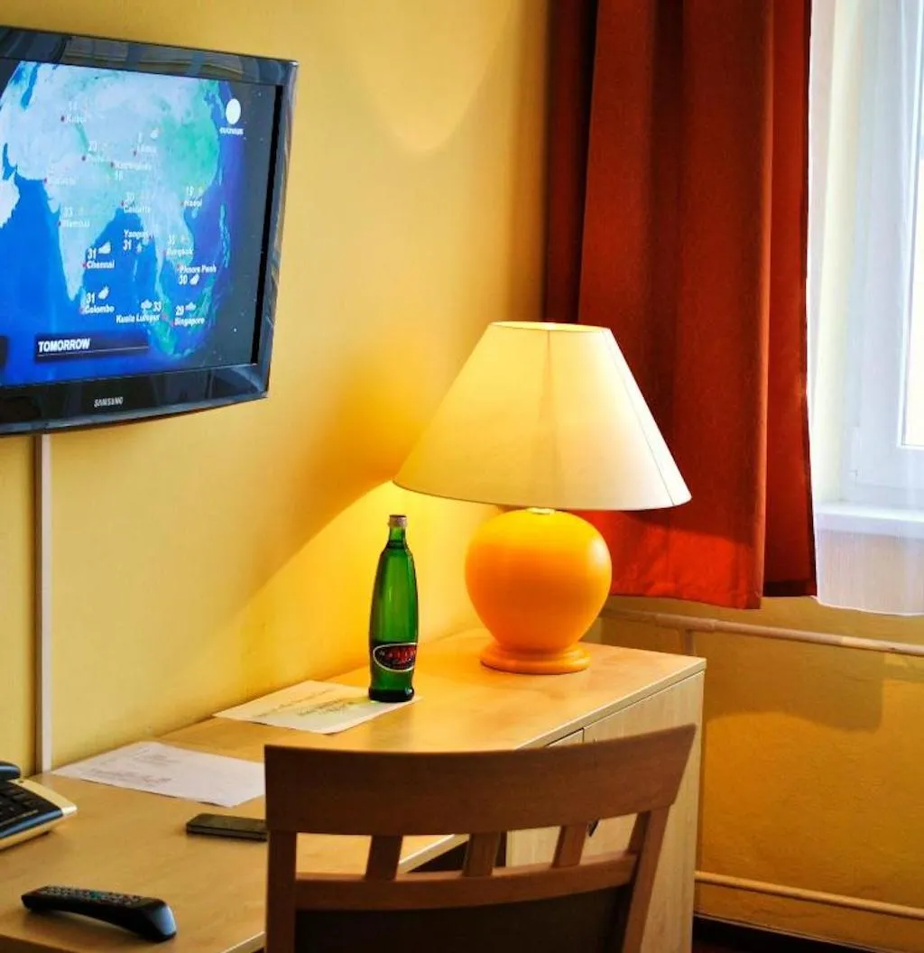 DOUBLE STANDARD Room, Charles Central, Prague