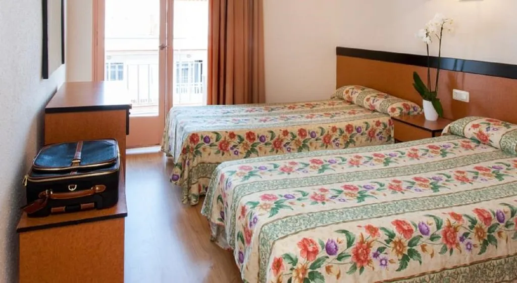 DOUBLE SINGLE USE ECONOMY Room, The BandB by Guitart Hotels, Costa Brava