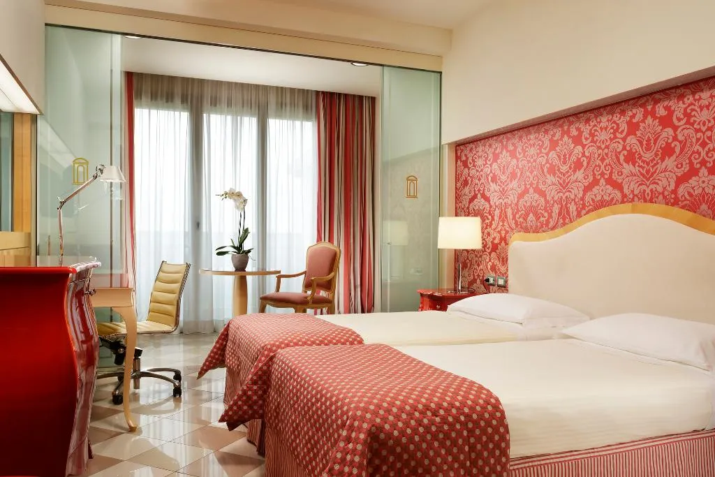 DOUBLE CLUB SUPERIOR Room, UNA HOTELS Expo Fiera Milano, Milan