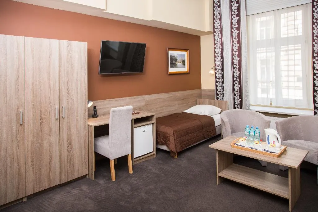 TRIPLE DELUXE Room, Maksymilian, Krakow