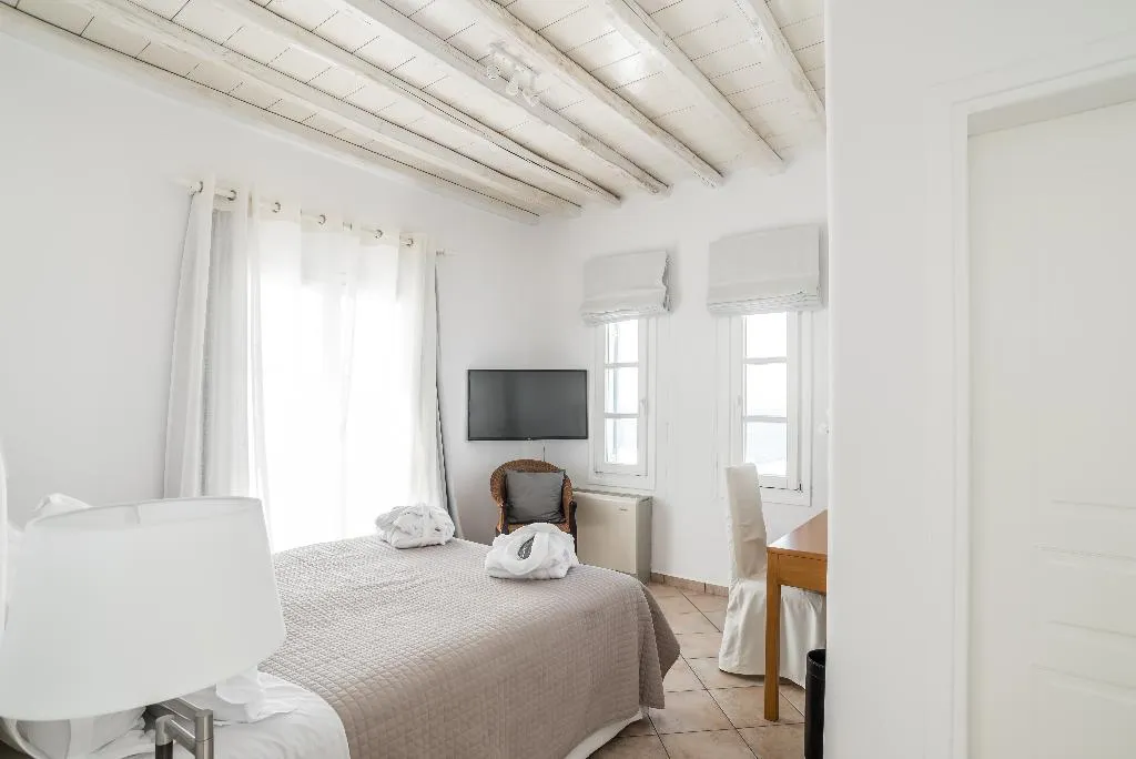 DOUBLE DELUXE Room, Capo Di Mykonos Resort, Mykonos