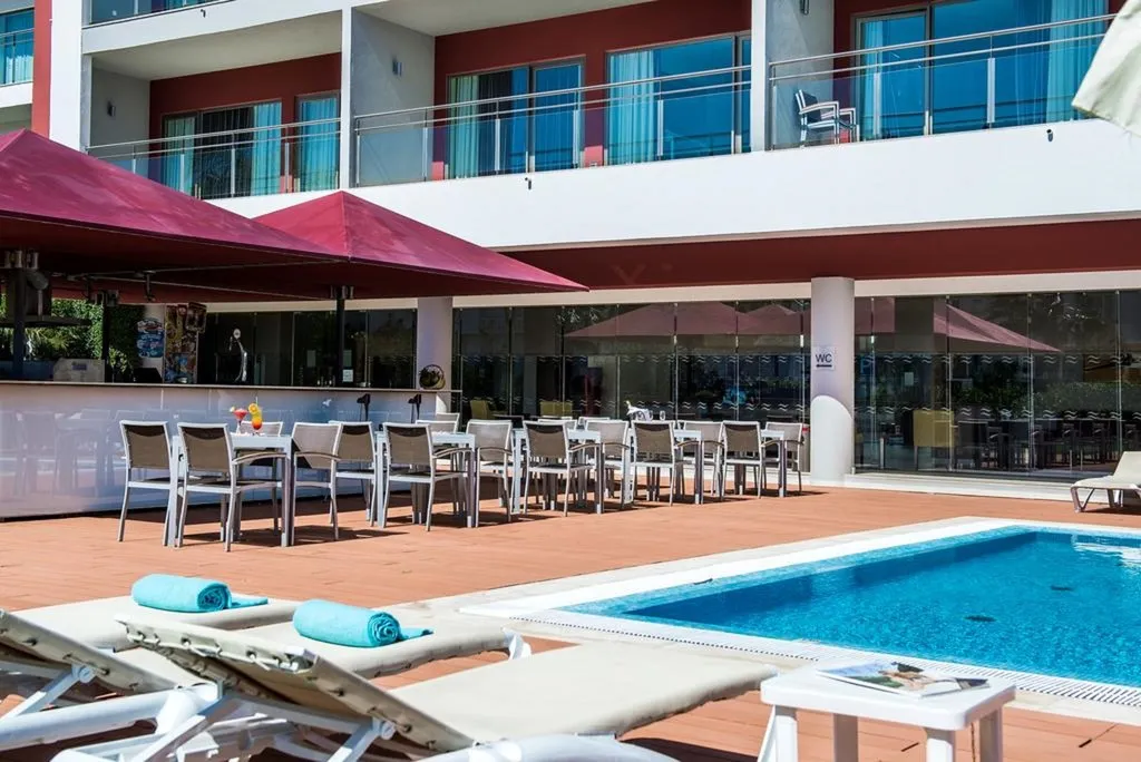 Pool, Areias Village, Algarve