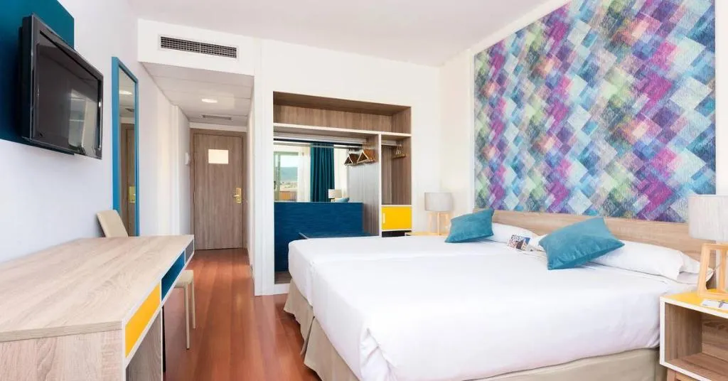 DOUBLE KING SIZE BED Room, Guadalajara Conference Center Affiliated By Melia, Madrid