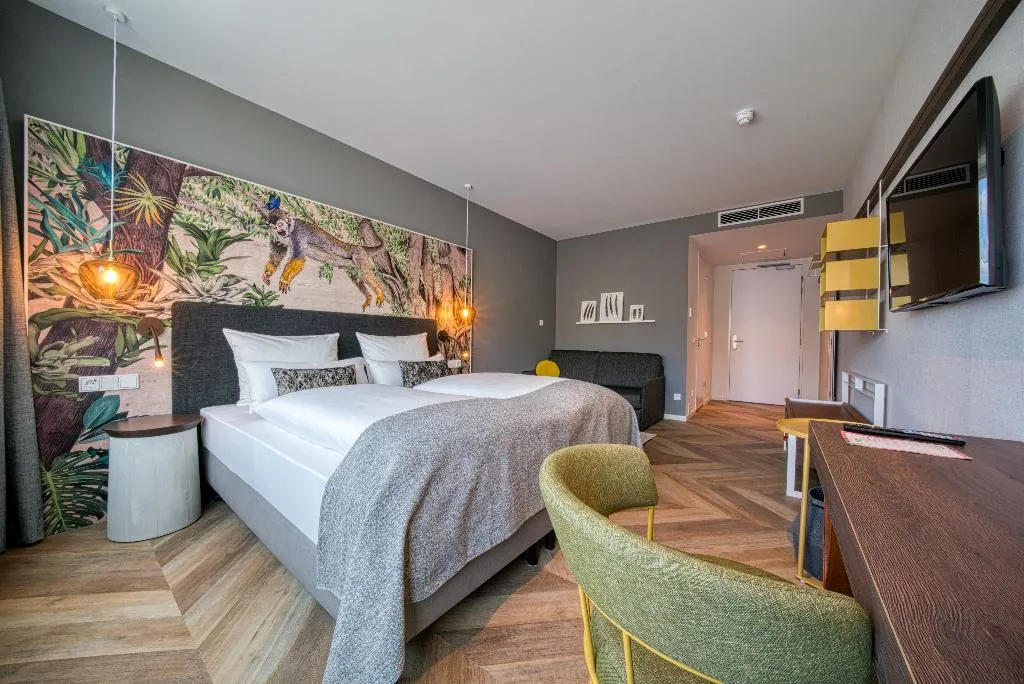 DOUBLE COMFORT Room, Vienna House Easy by Wyndham Amsterdam Airport, Amsterdam