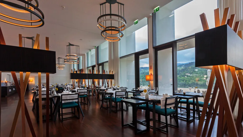 Restaurant, Douro Royal Valley Hotel & Spa, Porto