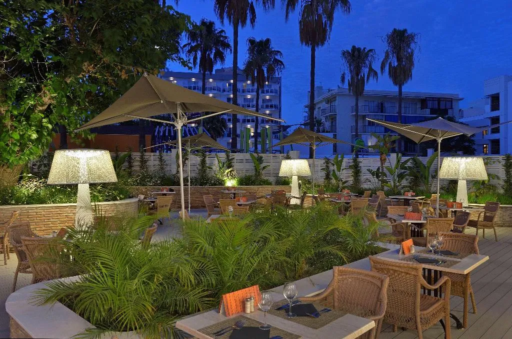 Restaurant, Sol Torremolinos Don Pedro, Costa Del Sol