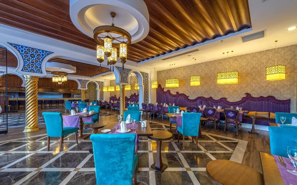 Restaurant, Kirman Belazur Resort & Spa, Antalya