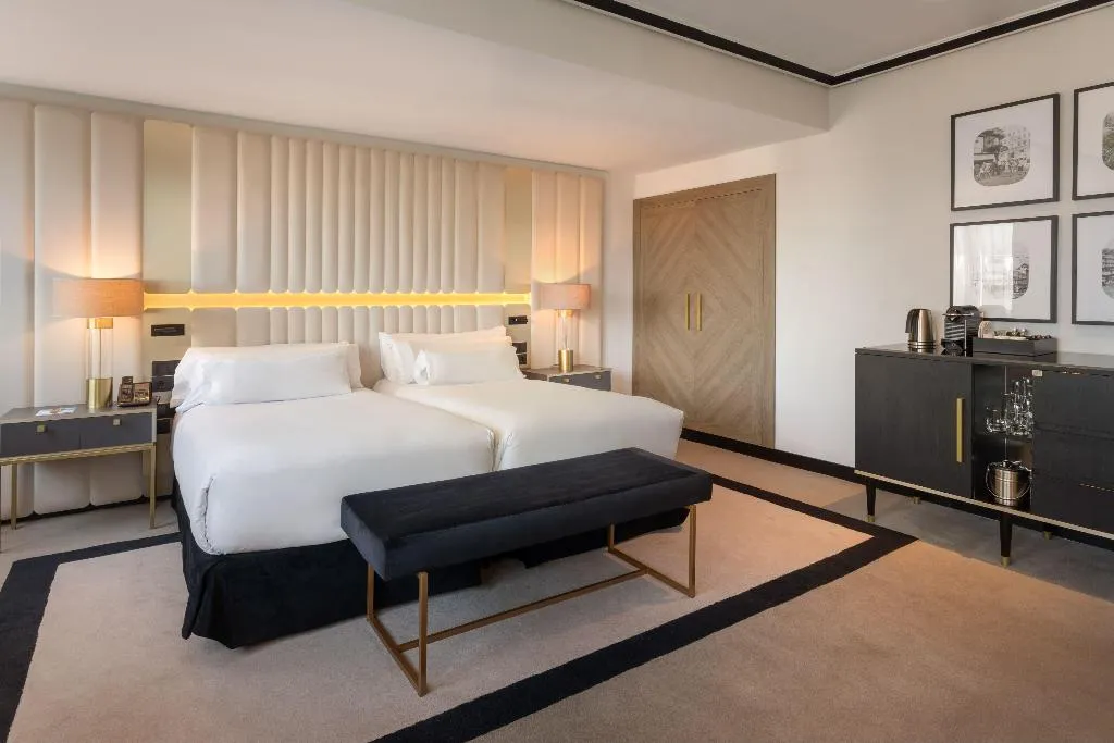 Double or Twin PREMIUM Room, The Level At Hotel Melia Castilla, Madrid
