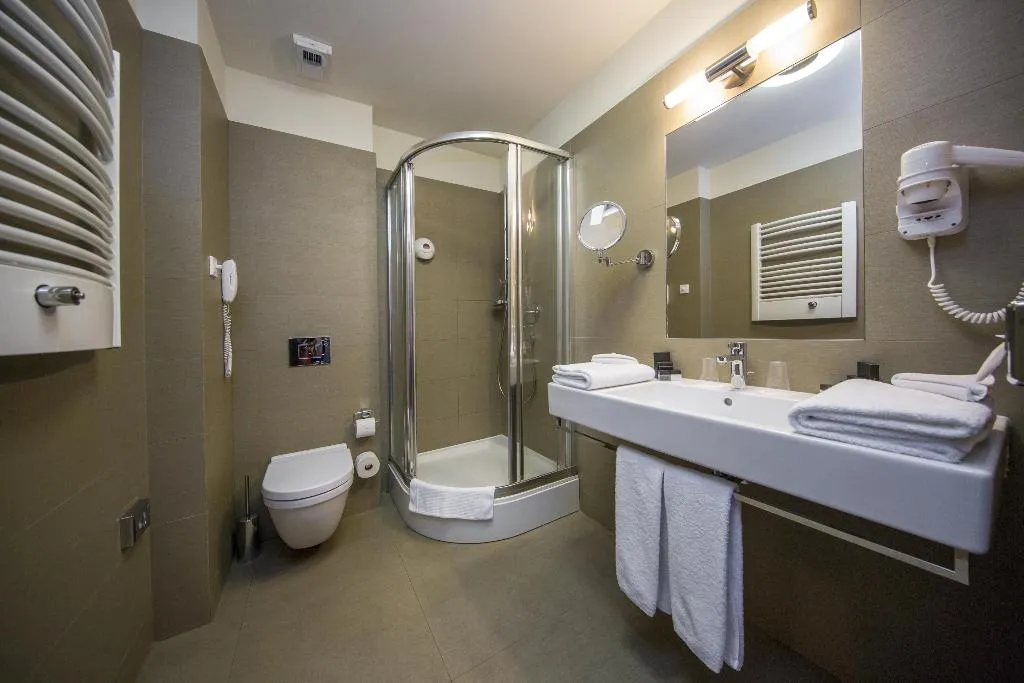DOUBLE SINGLE USE STANDARD Room, Kossak, Krakow