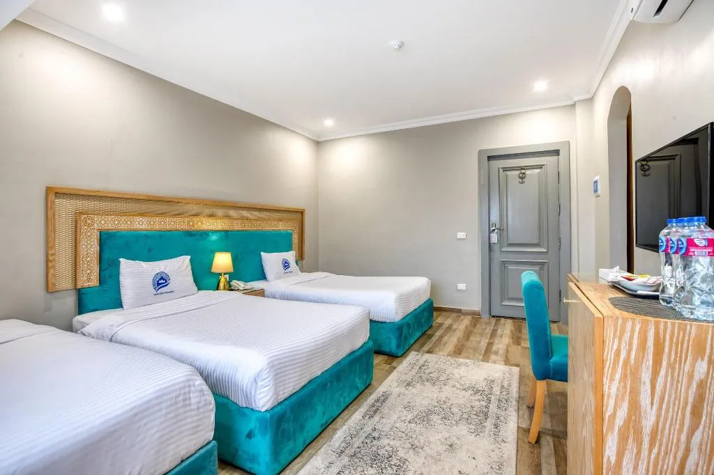 Room, Mamluk Pyramids Hotel, Cairo