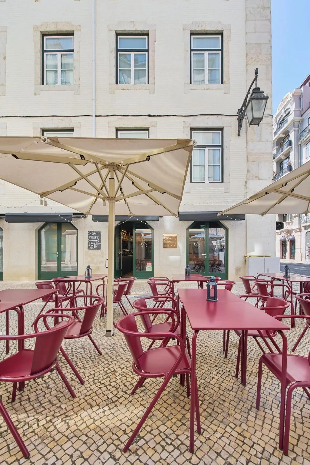 Restaurant, Moon and Sun Lisboa, Lisbon